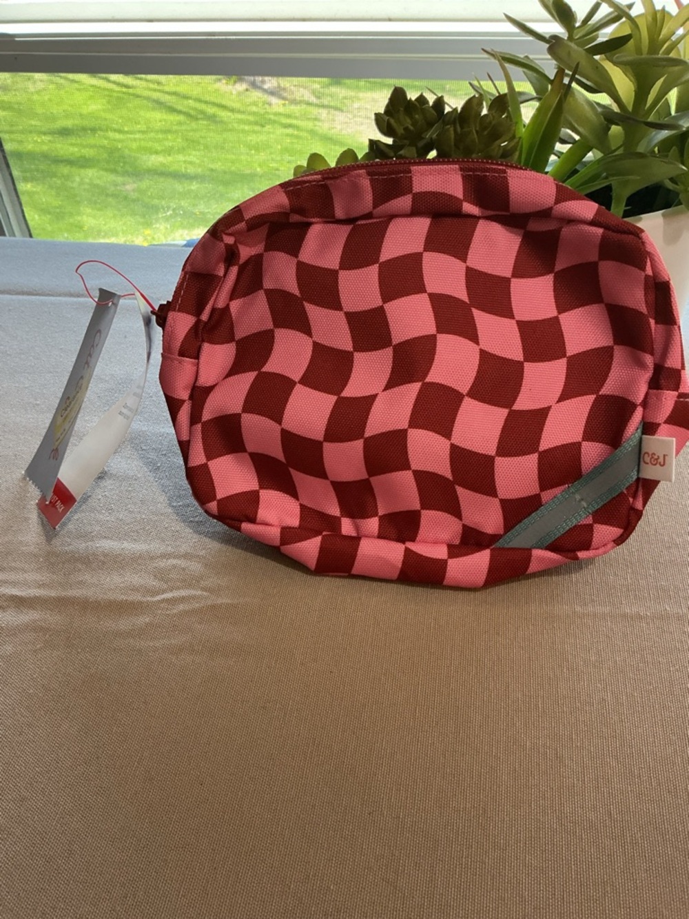 Cat & Jack Pink and Burgundy Wavy Checker Cosmetic Pouch